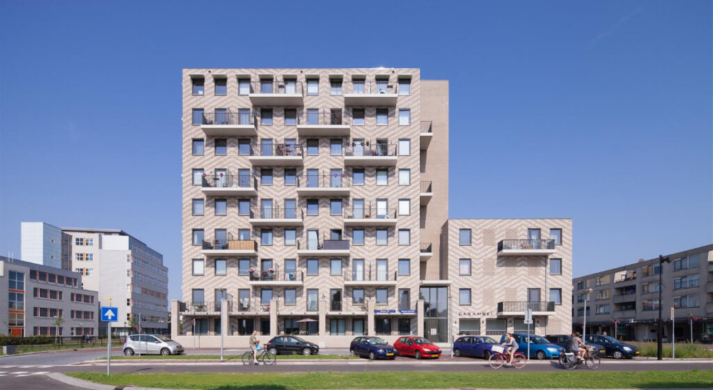 Carambei Almere